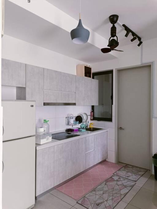 The Clio 2 Residences, Beside Ioi City Mall, Opposite Hospital Serdang, Beside Uniteen And Upm, Путраджая Екстериор снимка