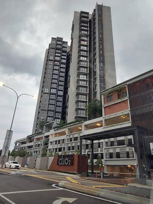 The Clio 2 Residences, Beside Ioi City Mall, Opposite Hospital Serdang, Beside Uniteen And Upm, Путраджая Екстериор снимка