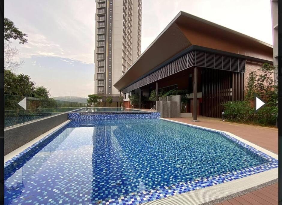 The Clio 2 Residences, Beside Ioi City Mall, Opposite Hospital Serdang, Beside Uniteen And Upm, Путраджая Екстериор снимка
